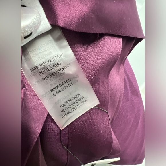 Calvin Klein scarf - Picture 4 of 6